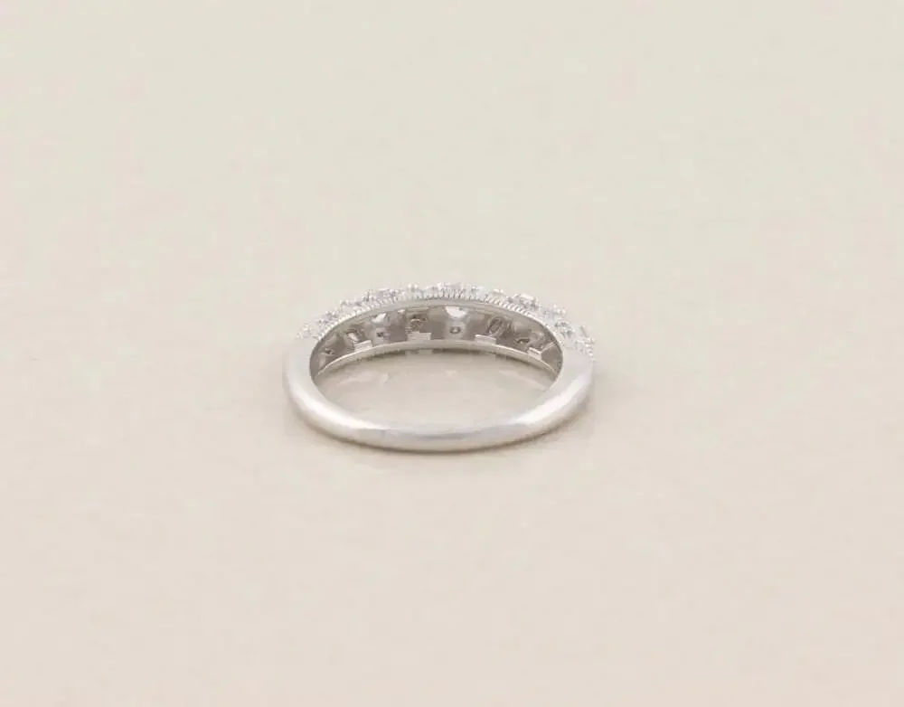 Sterling Silver Ornate Sparkly Cubic Zirconia Band Ring Size 8